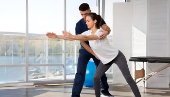 What Is Fascial Stretch Therapy? What to Expect During Your First Session